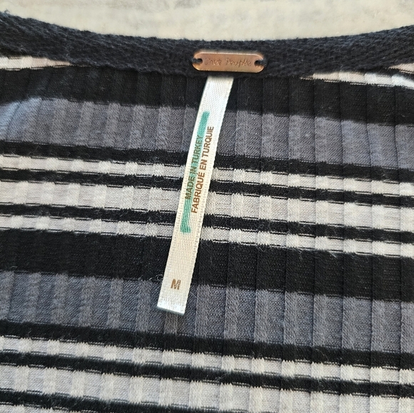 Free People Ribbed Wrap Tie Top Black Gray Stripe Long Sleeve Size M - Picture 4 of 8